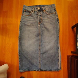 Levi’s Button Fly Denim Midi Skirt Women’s 27 Medium Wash Side Slit 28”